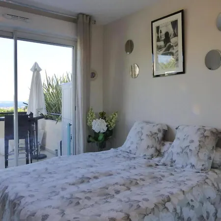 Apartment In Cannes With Sea View Mandelieu